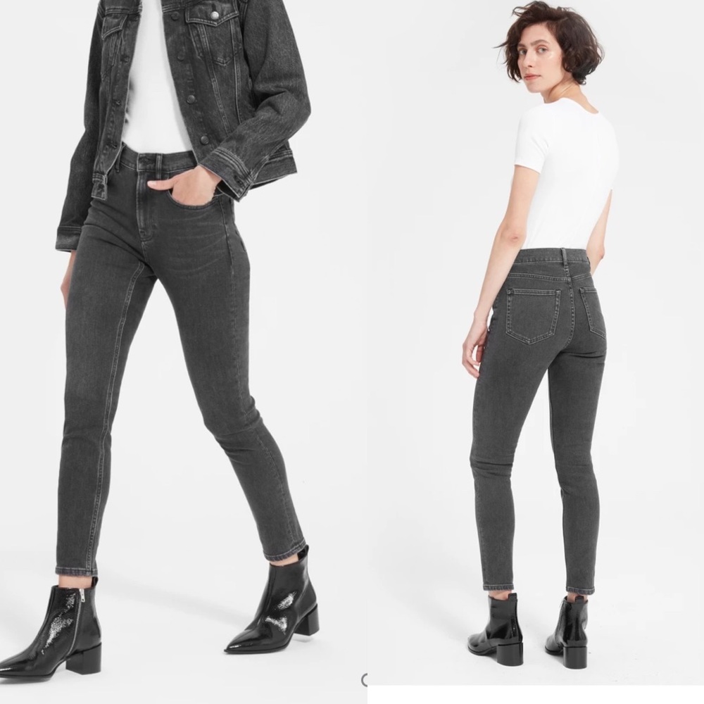 - Everlane mid-high rise skinny jeans faded black